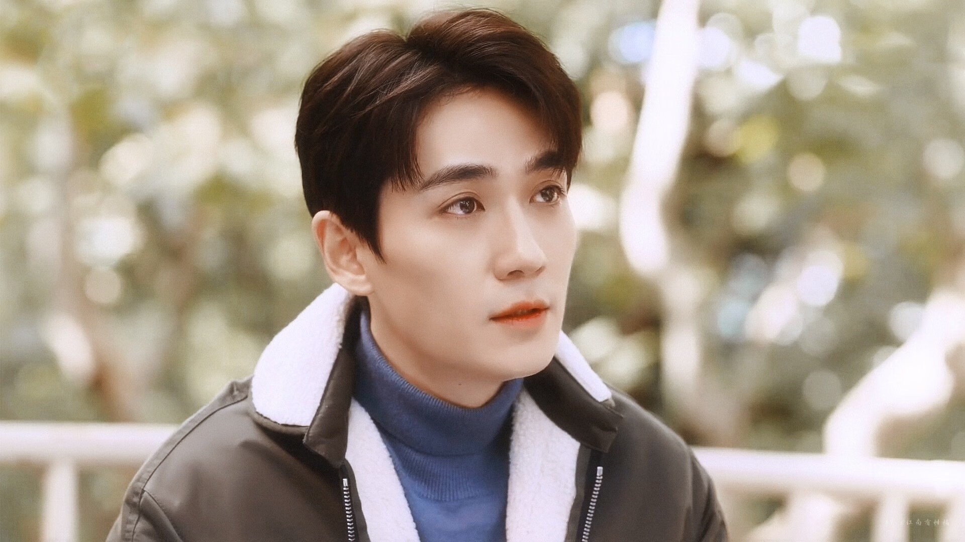 英超争冠之夜，坎特如中场基座，在激烈地壳运动中稳定球队地貌