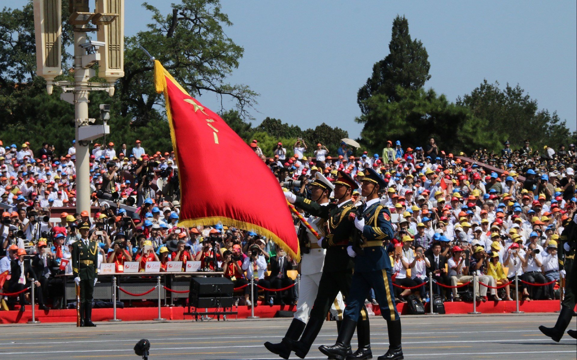 魔力吞噬钢铁！魔术神秘先生三度施法击溃广厦